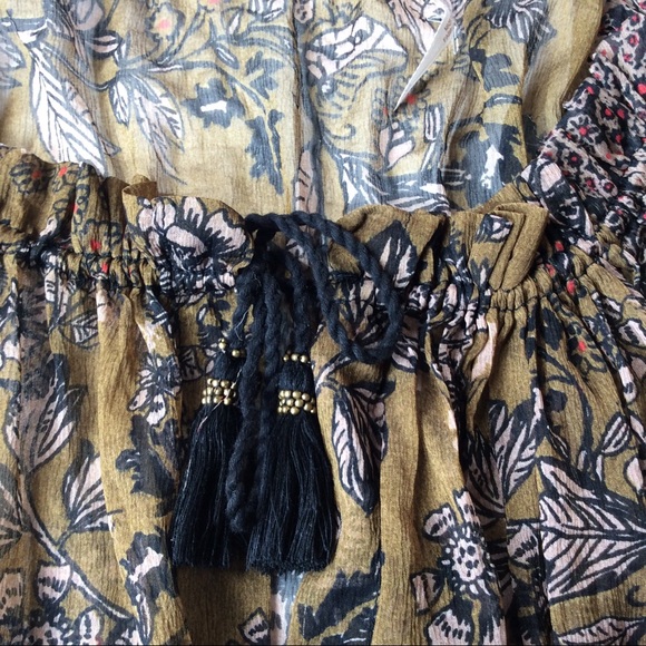 Free People - Picture 4 of 6